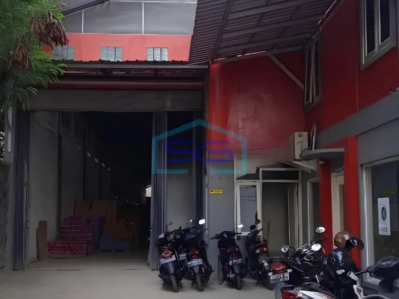 Ready-to-Use Warehouse for Sale in Sleman Yogyakarta Land Area 1781 sqm