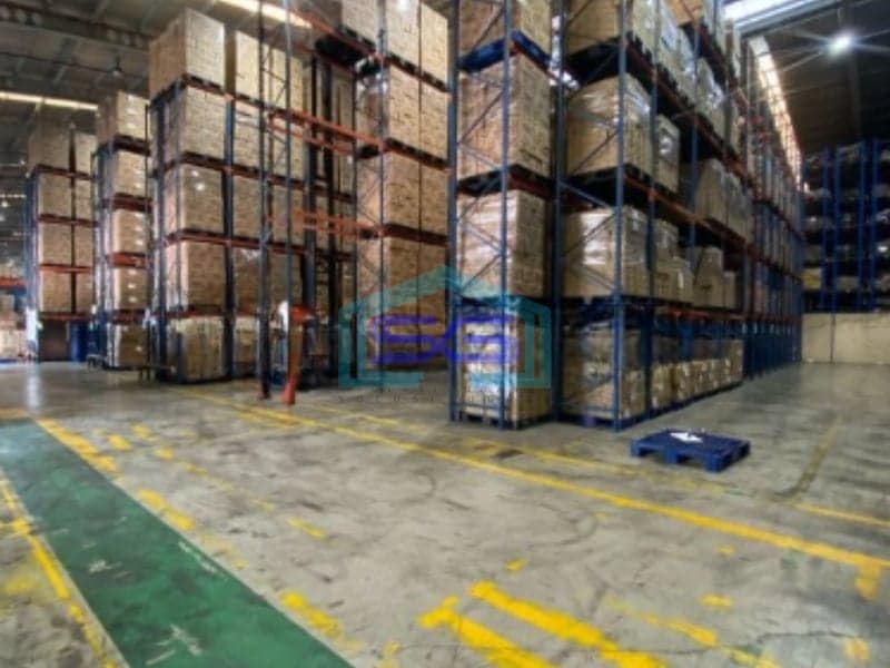 Disewakan Gudang Lokasi Strategis Dalam Kawasan Industri Cikarang Bekasi Loading Dock LB 25000m2