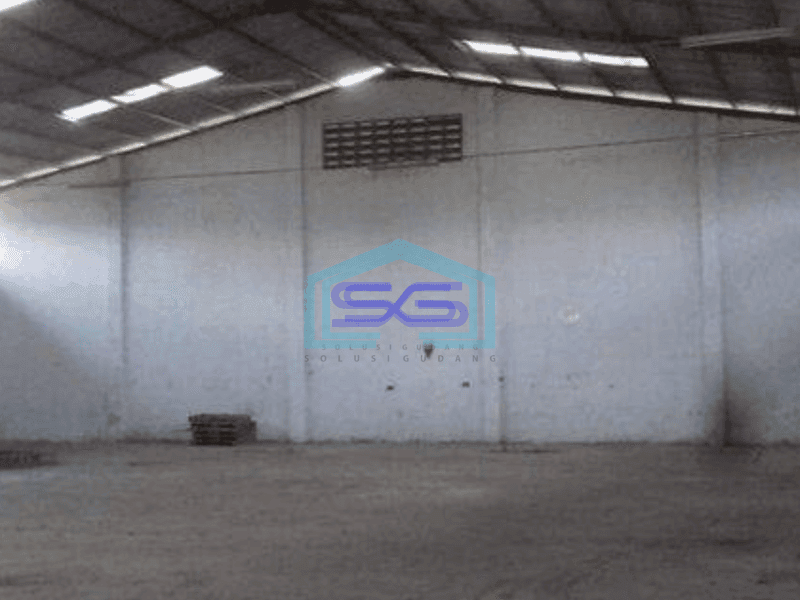 Disewa Gudang Bagus LB 1500 di Jl. Raya Legok Karawaci Tangerang