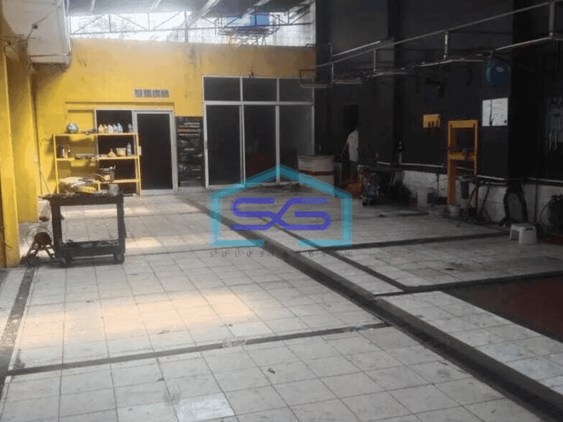 Disewakan cepat ruko ex bengkel di Cengkareng Jakarta Barat