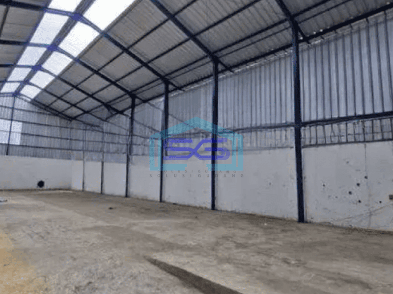 Disewakan Gudang Ada Kantor Luas Bangunan 1500 m² Lokasi Strategis di Cengkareng Jakarta Barat