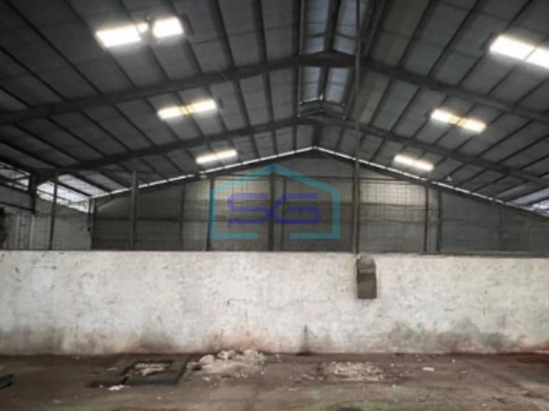 Dijual Gudang Luas Bangunan 2700 m² Lokasi di Cikupa Tangerang