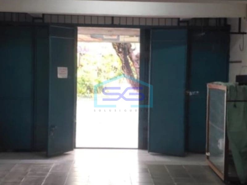 Ready-to-Use Warehouse for Sale in Dutamas, West Jakarta, 150 sqm Building Area
