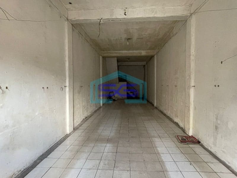 Disewakan Ruko Strategis Jalan Ratu Sianum Lemabang Palembang LB 144m2