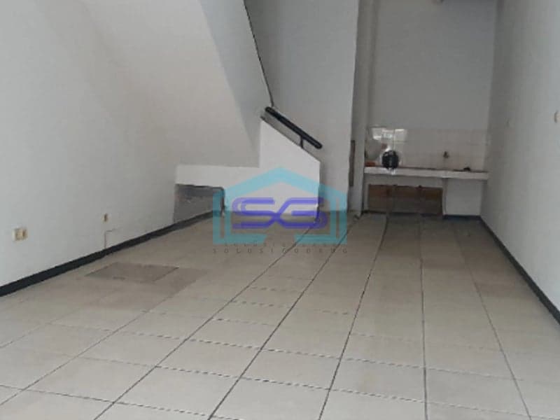 Disewakan Ruko 2Lt Siap Pakai, Di Pasar Modern Batununggal Bandung Luas Bangunan  117 m²