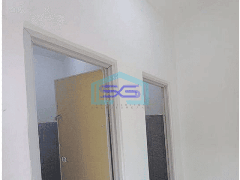 Disewakan gudang bagus diap pakai di  Kav.dpr Cipondoh Tangerang