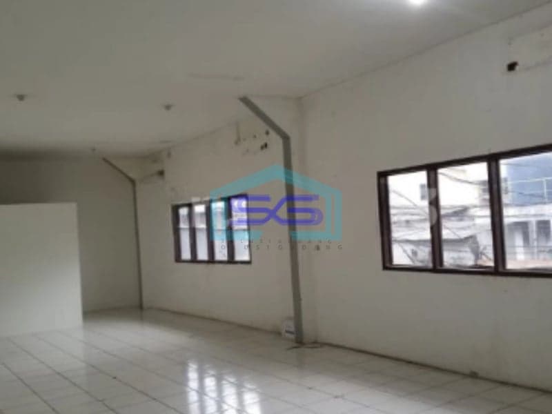 Disewakan Gudang Kamal Muara Jakarta Utara Luas Bangunan 2000m2