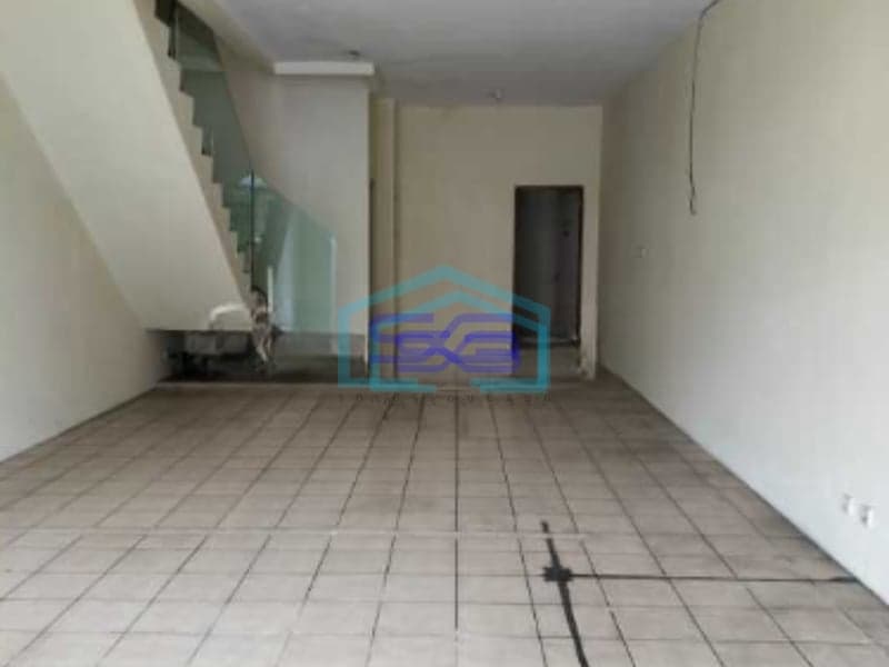 Disewakan Ruko Hadap Jalan Raya di Serpong Tangerang Selatan Luas Bangunan  225 m²