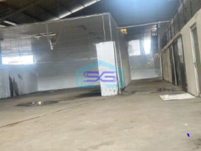 Disewakan Gudang Luas Bangunan  1600 m² Lokasi Bebas Banjir di Cipondoh Tangerang