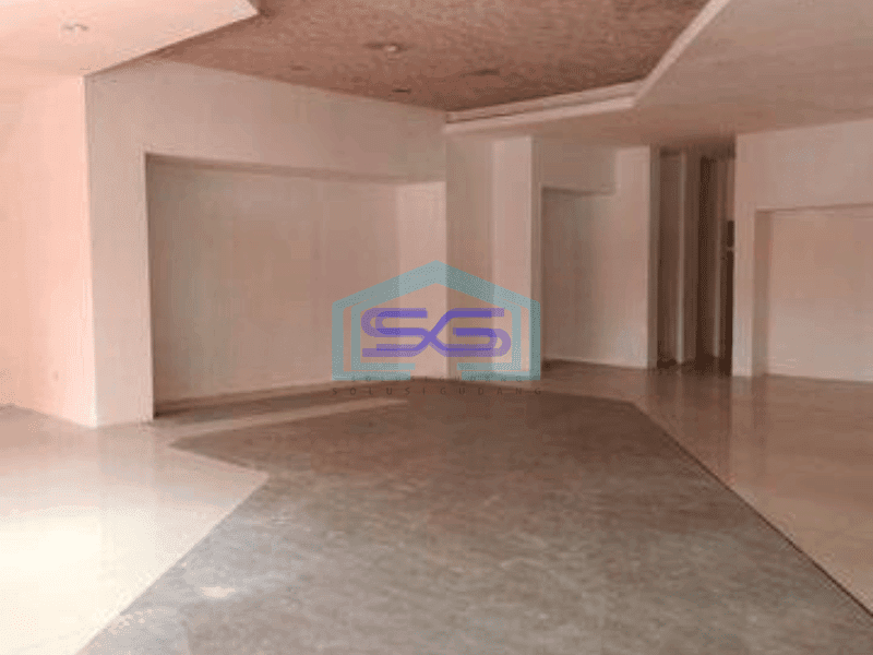 Disewakan Ruang Usaha Lokasi Strategis di Mainroad Jl.veteran Sumurbandung Bandung