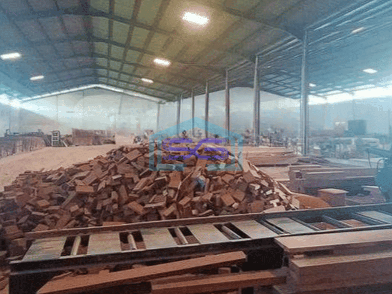 Dijual gudang besar 3000m2 di Pasar Kemis