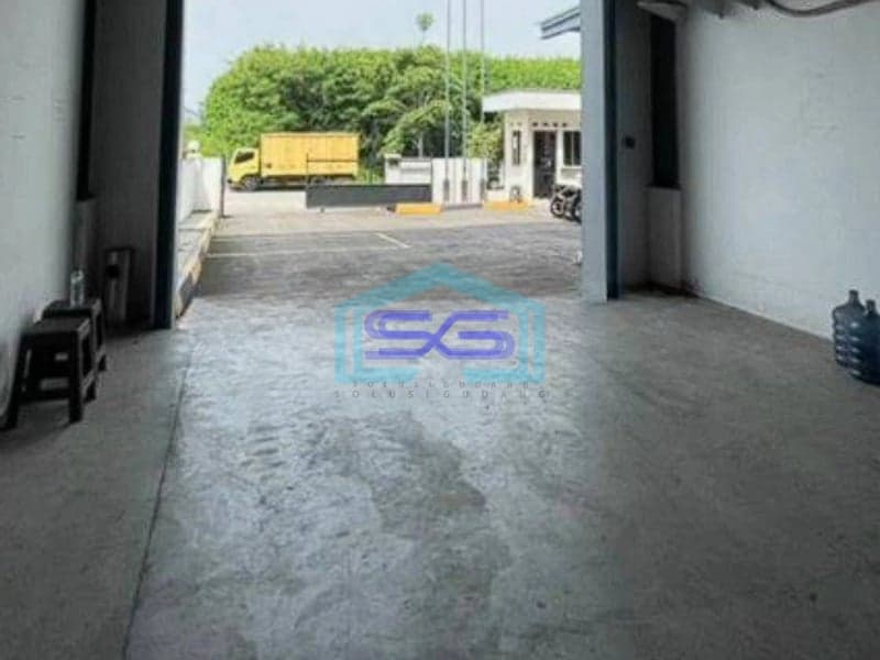 Dijual Pabrik Dalam Kawasan Industri Akses Tidak Jauh Dari Tol di Cikarang LT 1229m2