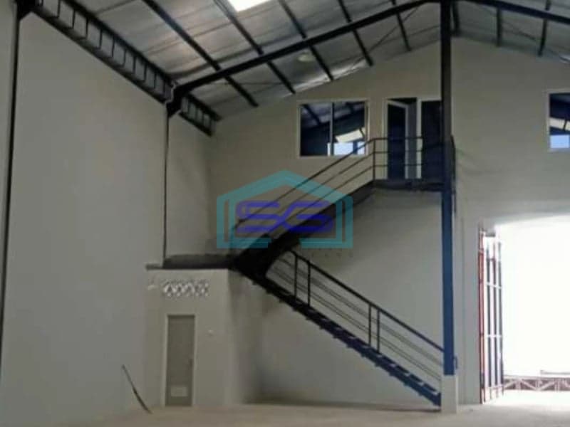 Disewakan Gudang Luas Tanah  486 m²  Akses Contaniner 40 Feet di Tangerang