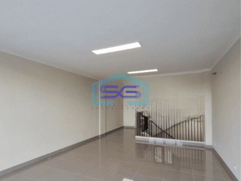 Dijual Ruko Hadap Jalan di Gading Serpong Tangerang Luas Bangunan 188 m²