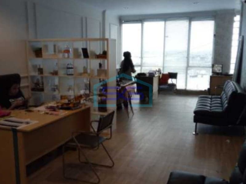 Dijual Ruko di Pluit Jakarta Utara Bangunan 4 Lantai Luas Tanah 76m2