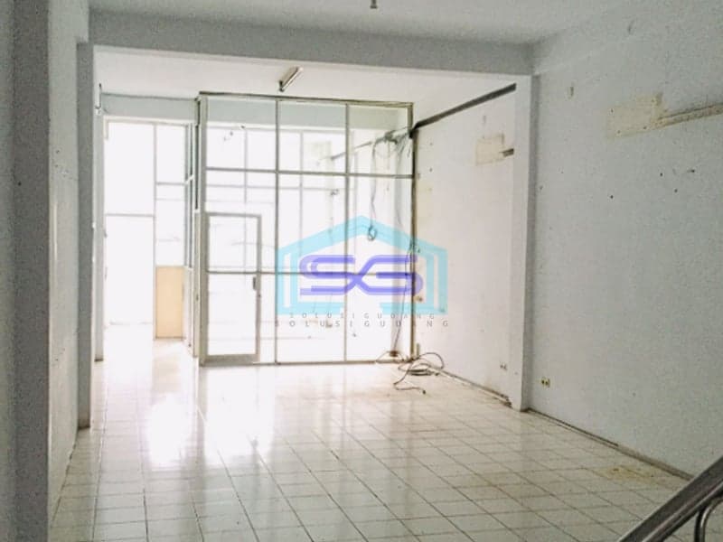 Dijual Ruko Strategis di Jalan Perintis Kemerdekaan Palembang LB 243m2
