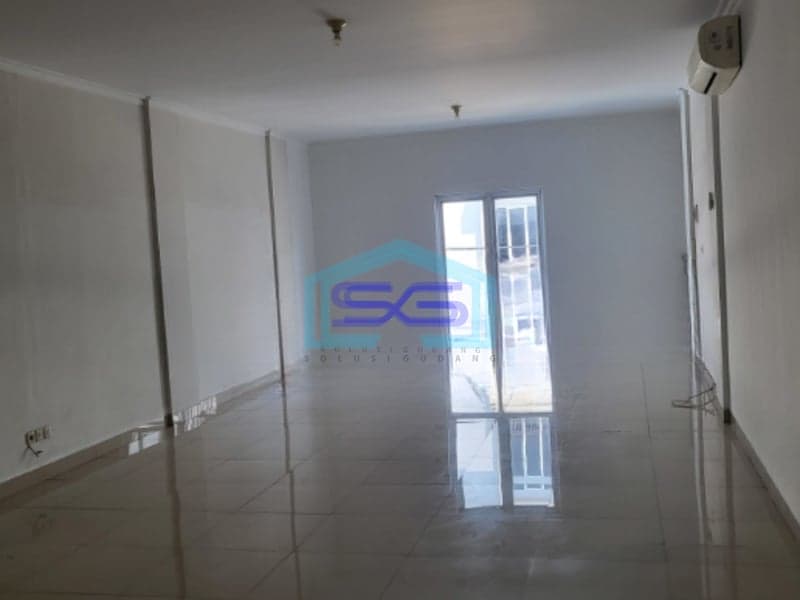 Dijual Ruko 3 Lantai luas Tanah  100 m² Lokasi Cengkareng Jakarta Barat