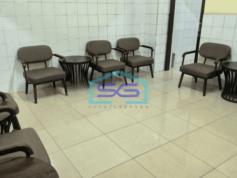 Disewa Ruko Gandeng Strategis di Tebet Barat Jakarta Selatan