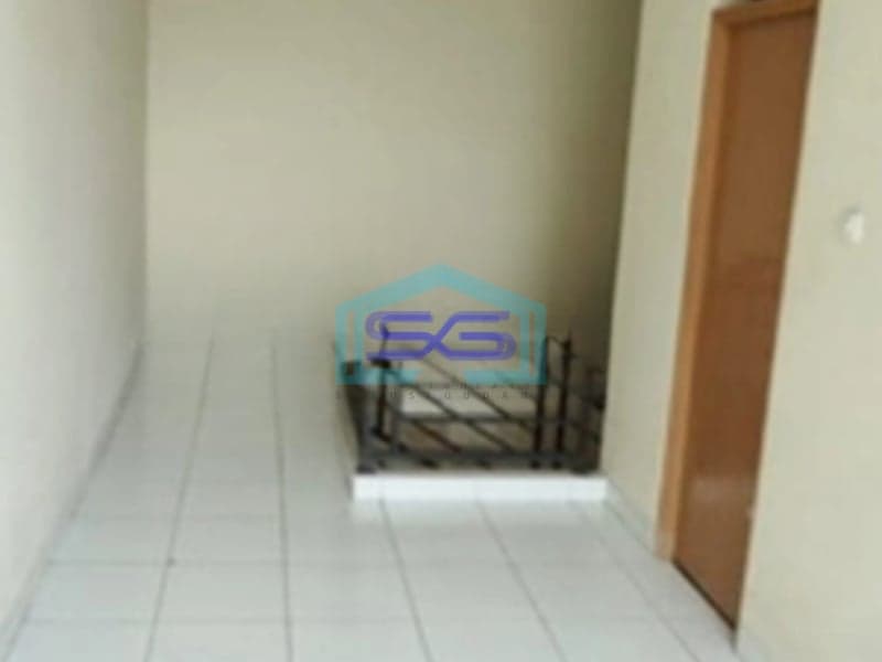 Disewakan Ruko Luas Tanah 131 m² Lokasi Strategis di Pos Pengumben Jakarta Barat