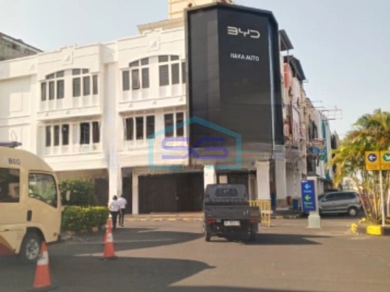 Disewakan Ruko di Kompleks Mantos, Manado Sulawesi Utara LB 800 m²