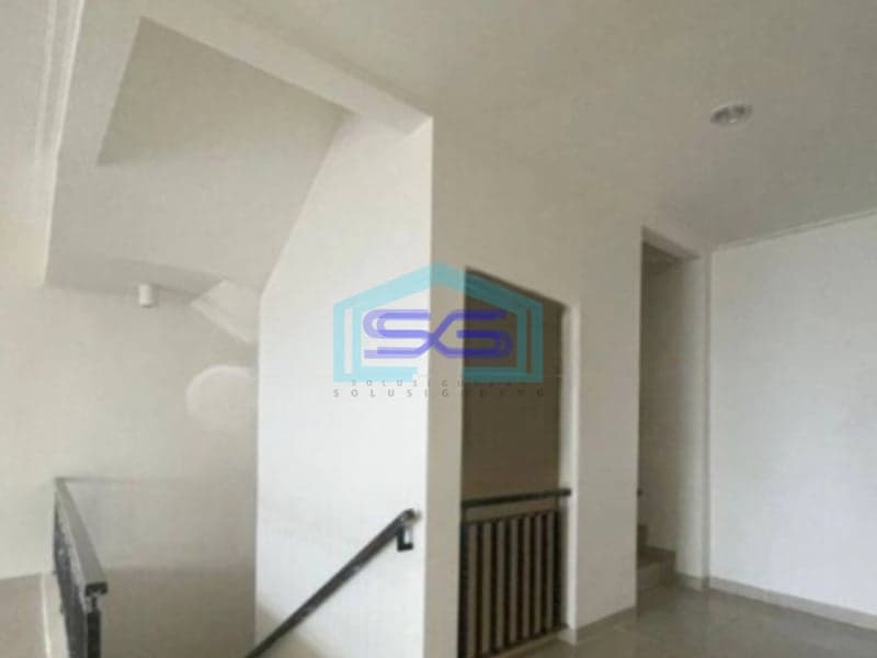 Dijual Ruko Bangunan 3 Lantai Strategis di PIK Jakarta Utara LB 360m2