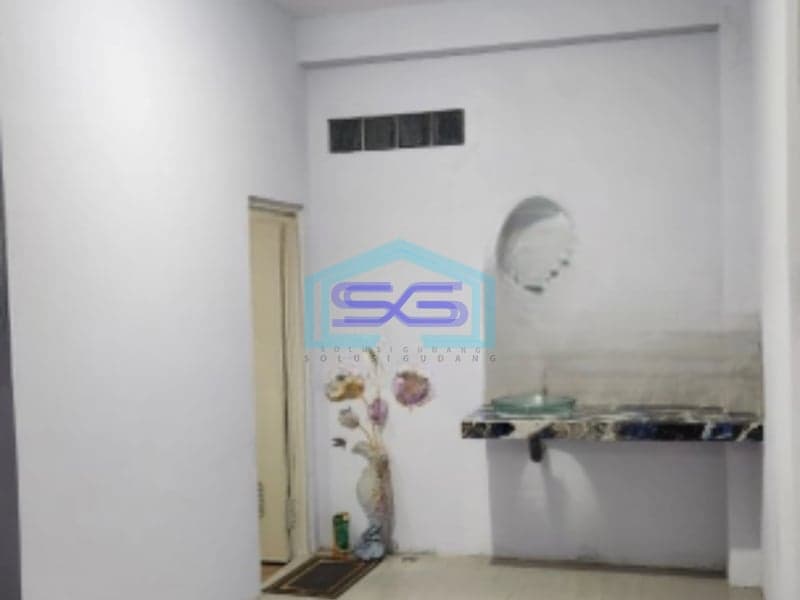Dijual Ruko Lokasi Strategis Luas Tanah  175 m² di Semarang