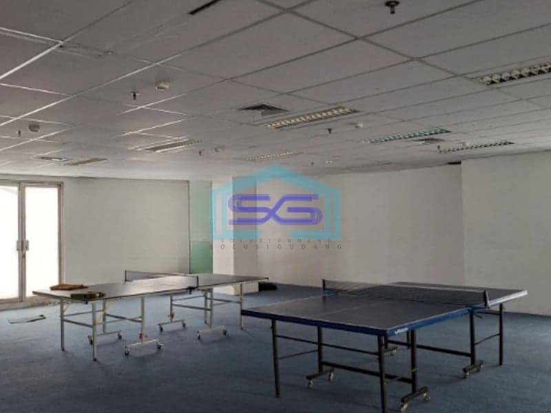 Disewakan Kantor Luas Tanah 2000 m² Lokasi Kebon Jeruk Jakarta Barat