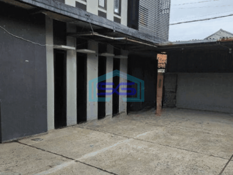 Dijual Gudang Luas Bangunan 985 m² Lokasi Strategis di Benda Tangerang