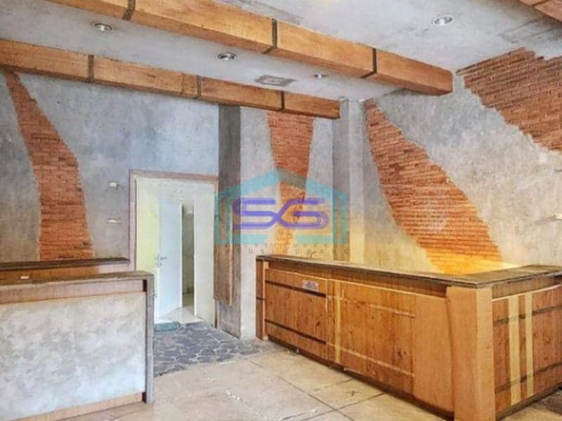 Disewakan Ruko di Pinggir Jalan Raya Kemang Jakarta Selatan LB 110m2