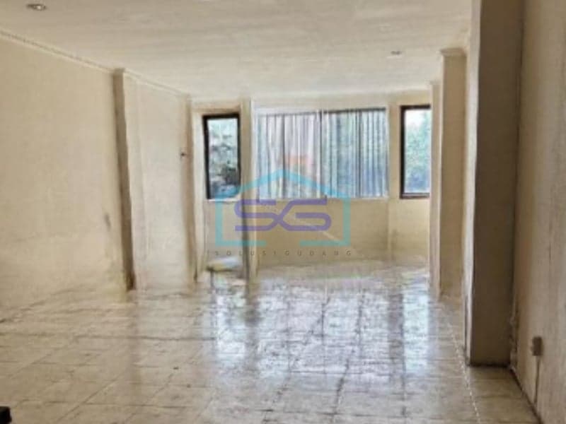 Disewakan Ruko Luas Bangunan 272 m² Lokasi di Jakarta Selatan