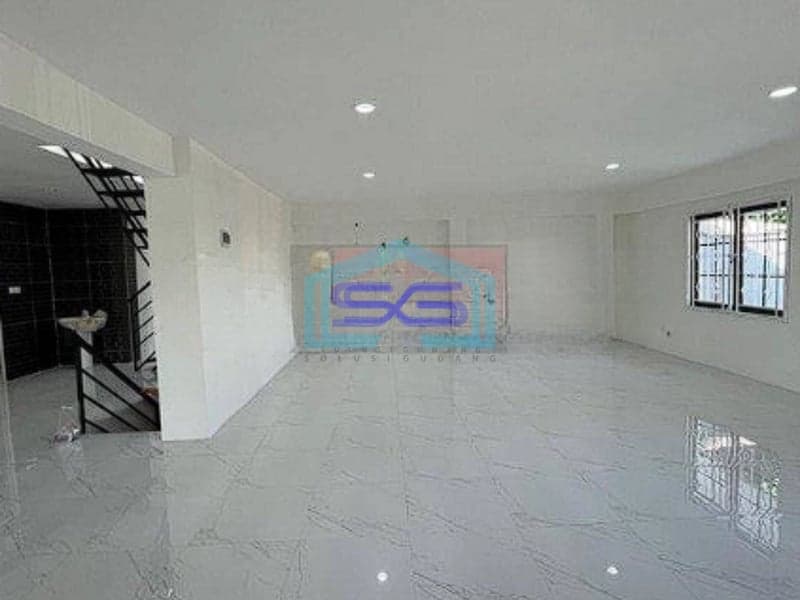 Disewakan Ruko Hoek di Jembatan Dua Raya Jakarta Barat LB 350m2