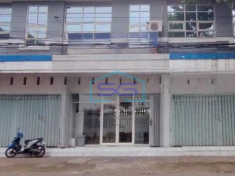 For Rent: Spacious 140 m² 2-Story Shophouse in Kediri, East Java
