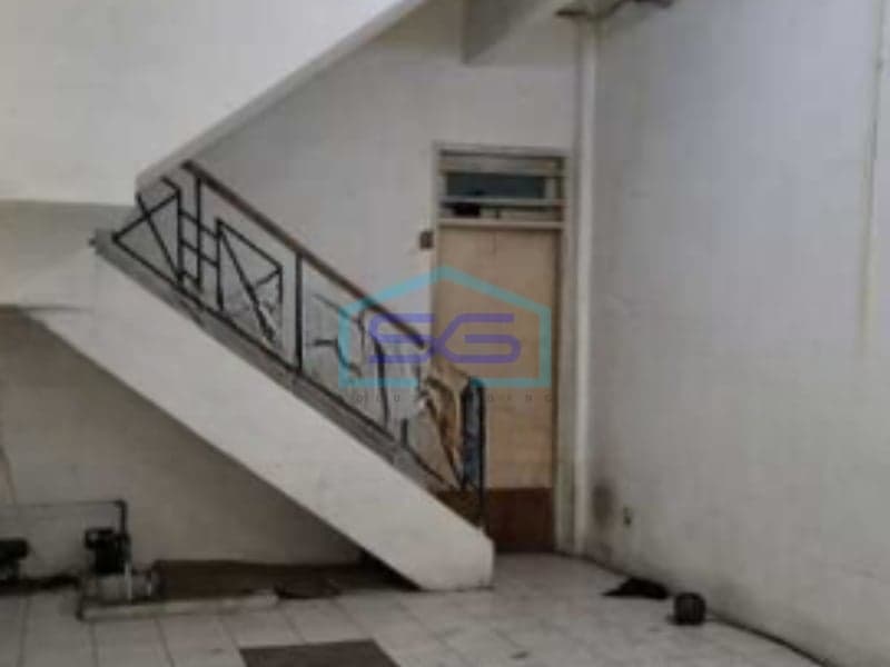 Dijual Ruko Hadap Jalan Raya di Daan Mogot Tangerang Luas Bangunan 220 m²