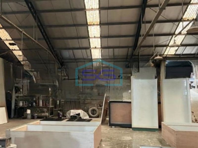 Dijual Gudang Luas Tanah 1230 m² Lokasi di Semarang Barat