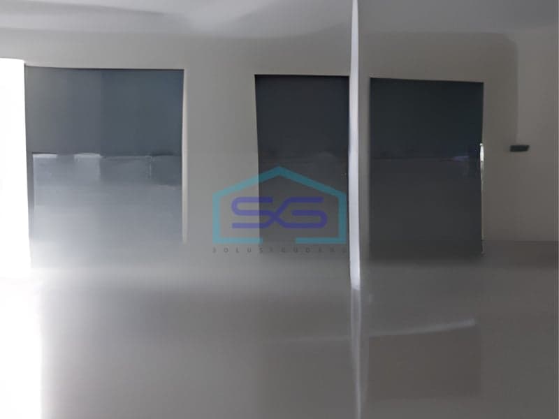 Disewakan Ruang Usaha Luas Tanah 271 m² Lokasi di Surakarta