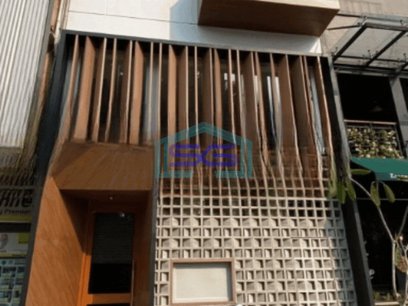 Dijual Ruko Siap Huni Luas Bangunan  300 m² di Kemang Jakarta Selatan