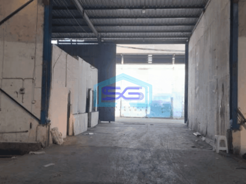 Disewakan Gudang Akses Container Luas Bangunan  1200 m² di Cakung Jakarta Timur