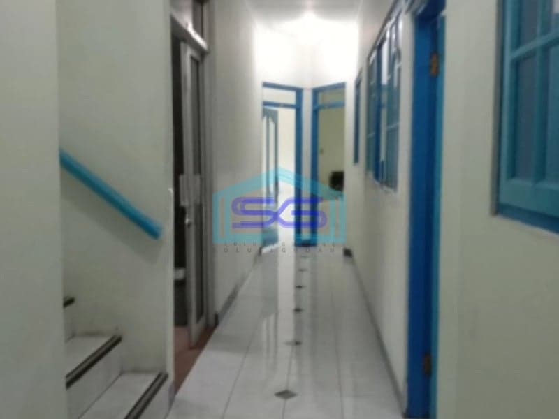 Disewakan Kantor Mewah 3 Lantai Di Gedung Kuning Bantul Yogyakarta LB 544m2