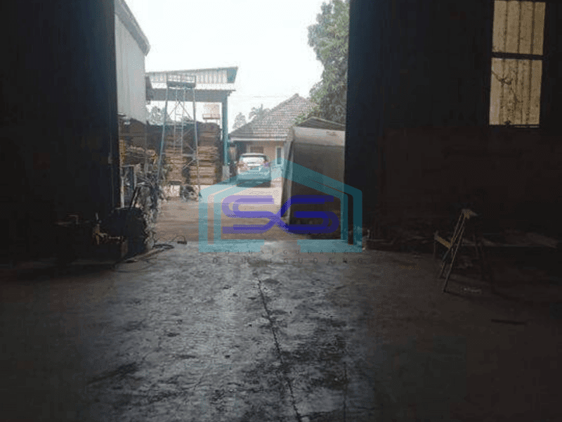 Pabrik di Akong dijual, jalan cor beton, bagus siap pakai