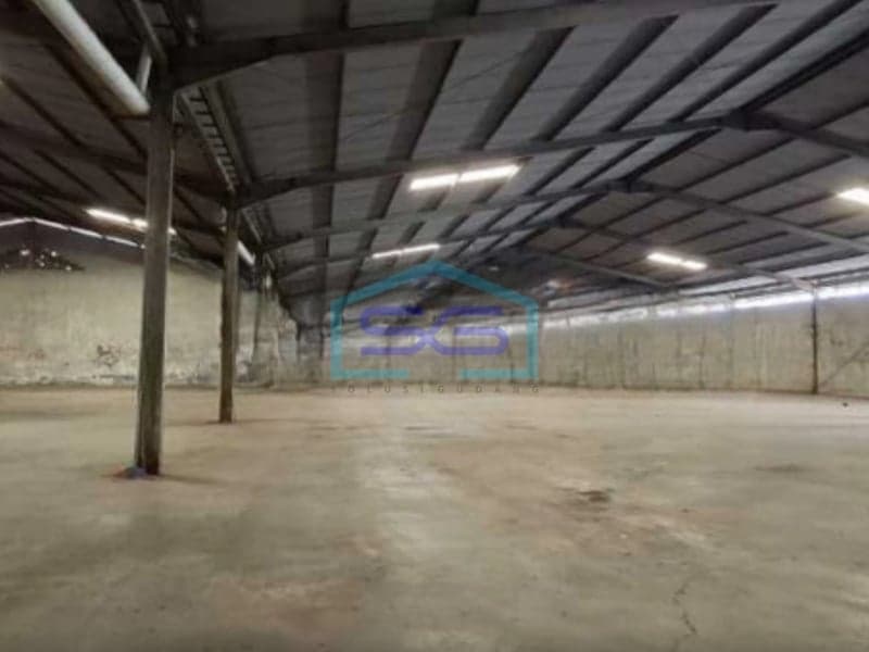 Disewakan Gudang Siap Pakai Area Industri di Jl Rancaekek, Bandung Timur LB 2800 m²