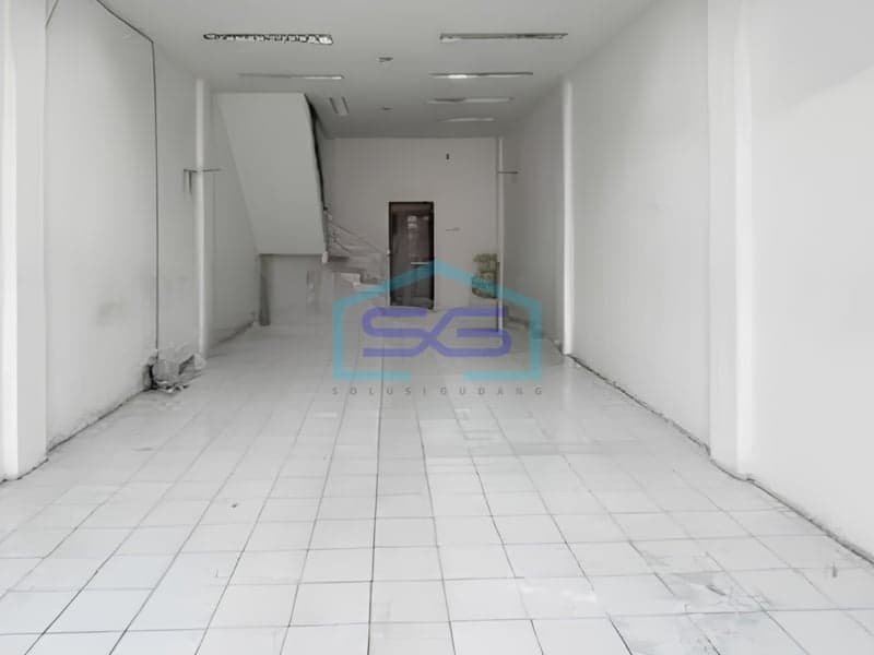 For Sale: Strategic Shophouse in Jelambar West Jakarta Land Area 100 m²
