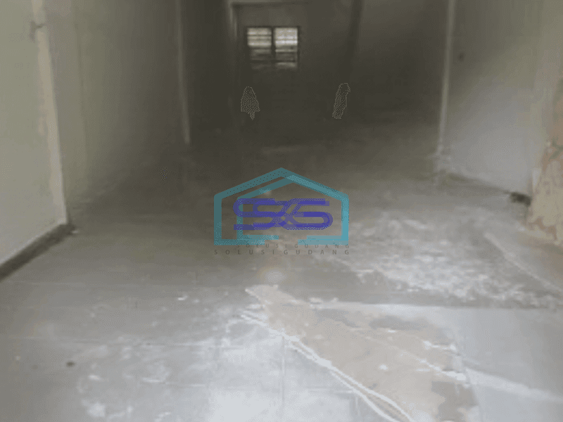 Disewakan Ruko Luas Bangunan 300 m² di Pluit Jakarta Utara