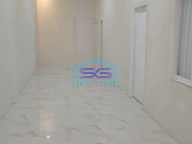 Dijual Ruko Luas Bangunan 285 m² Lokasi Strategis di Semarang