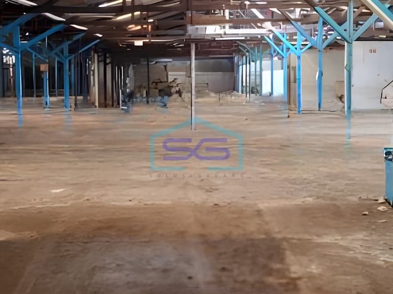 Dijual Gudang Luas Tanah 6600 m² Lokasi Bebas Banjir di Jakarta Barat