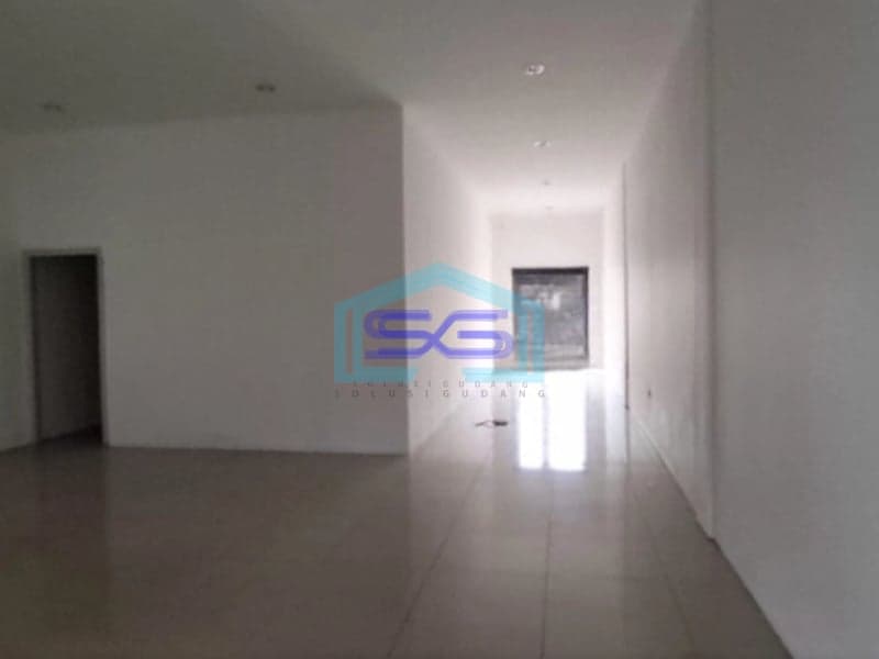 Disewakan Ruko 3 Lantai Dekat Pakuwon Mall COndong Catur Sleman Jogja Luas Bangunan  270 m²