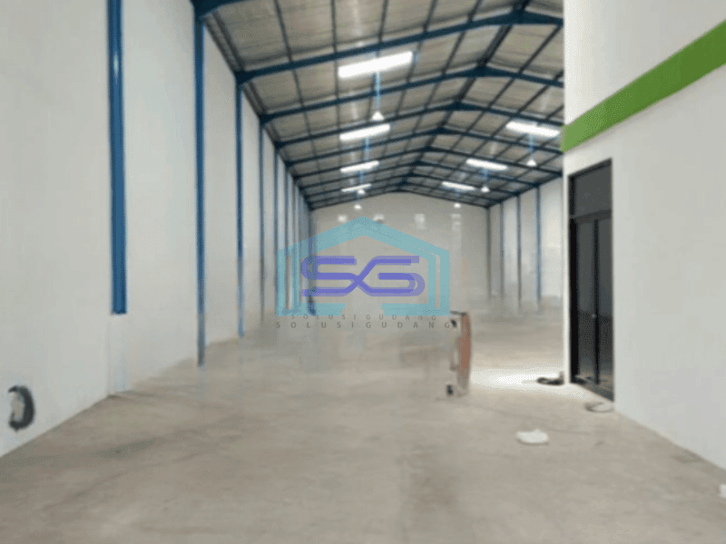 Disewakan Gudang Luas Bangunan  1850 m² di Andir Bandung