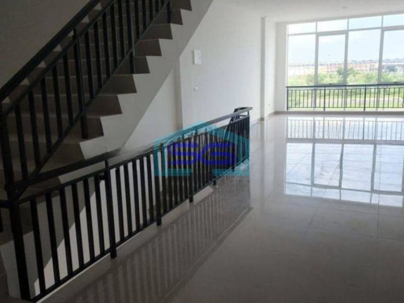 Dijual Murah Ruko La Riviera Boulevard Jakarta Utara 3 Lantai LB 202m2