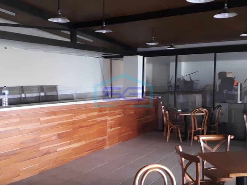 Disewakan Ruko Siap Pakai dan Strategis di Area Lengkong, Kota Bandung LB 550 m²