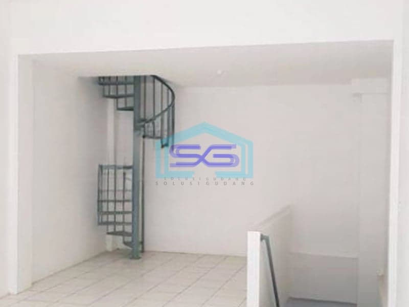 Disewakan Ruko di Pulo Gadung Jakarta Timur Luas Bangunan  132 m²