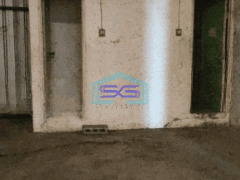 Disewakan Gudang Luas Bangunan 1075 m² di Kalianak Surabaya Ada Kantor